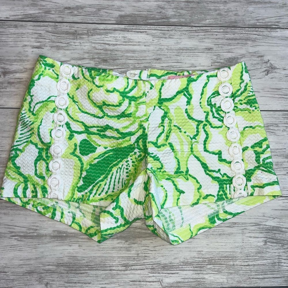 Lilly Pulitzer Shorts Size 00